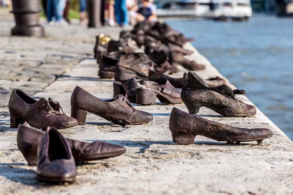 The Shoes on the Danube Bank