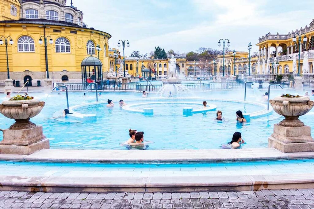 Must-see thermal baths in Budapest